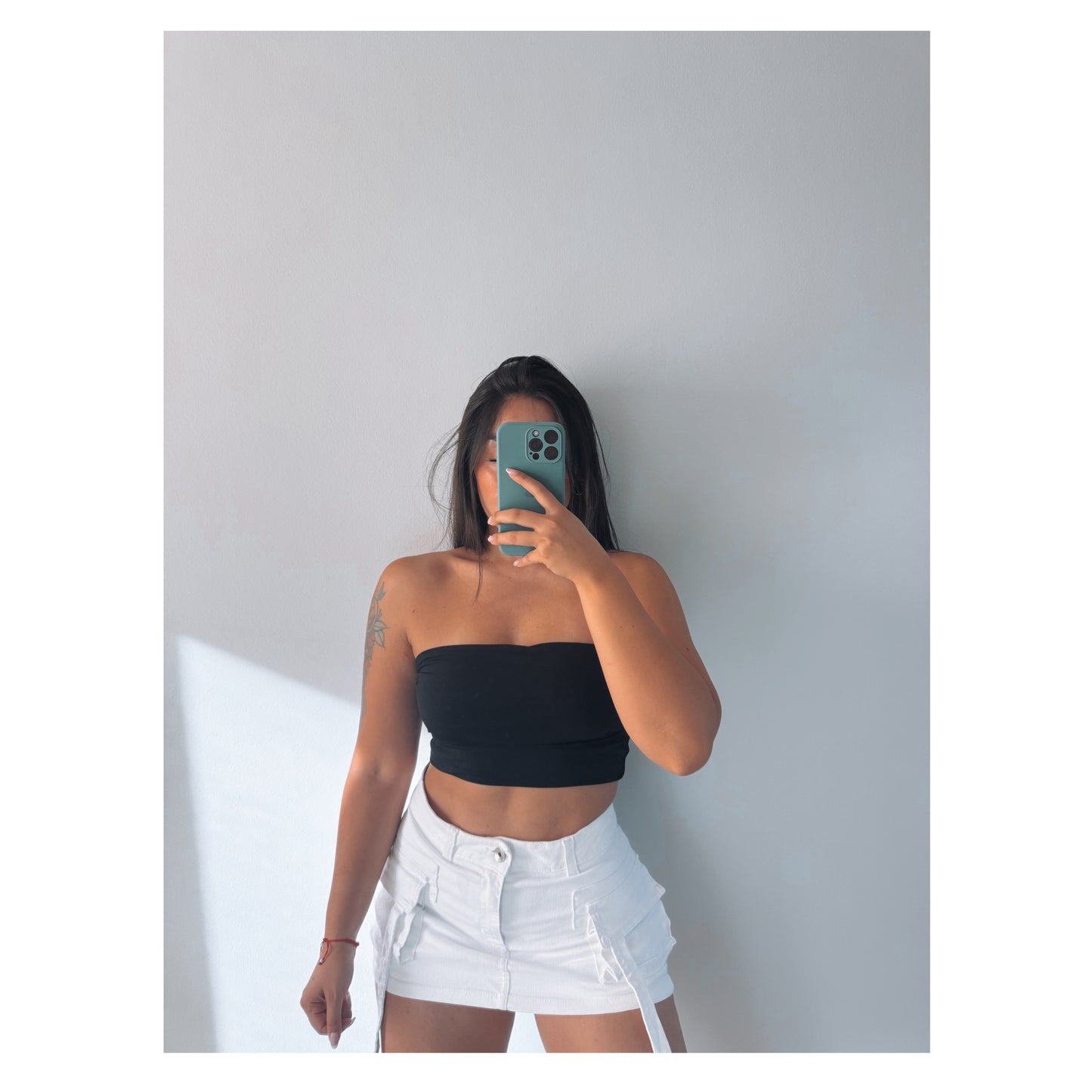 FALDA CON SHORT BLANCA