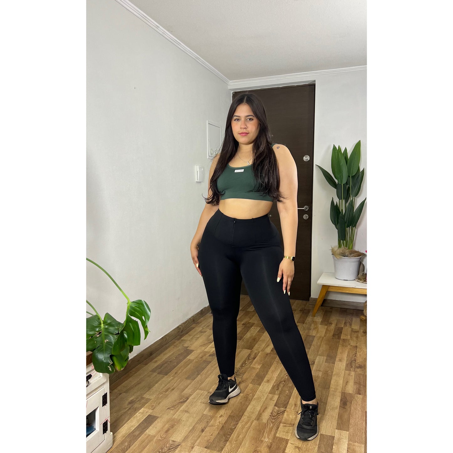 CALZA CON FAJA INTERIOR